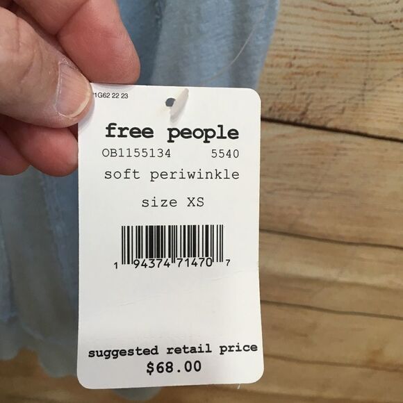 NEW WITH TAGS WE THE FREE NEW STAR LINEN BLEND TOP IN PERIWINKLE BLUE - Picture 6 of 8